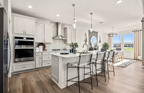 Kitchen - 20616 W Kilburn Dr, Macomb, MI 48044 photo 3 of 4