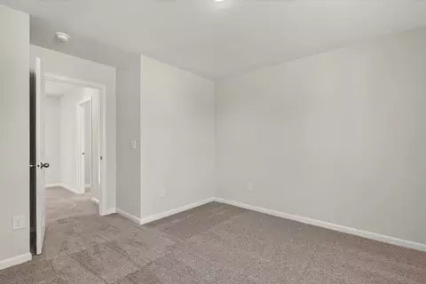 Bedroom - 20 Meadows Ln, Bunnlevel, NC 28323 photo 11 of 14