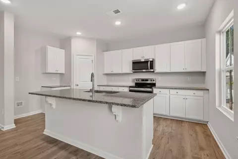 Kitchen - 20 Meadows Ln, Bunnlevel, NC 28323 photo 2 of 6