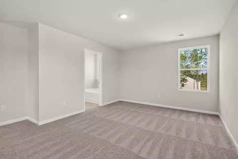 Bedroom - 20 Meadows Ln, Bunnlevel, NC 28323 photo 5 of 14