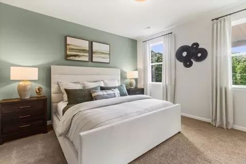 Bedroom - 117 River Knoll Dr, Easley, SC 29640 photo 4 of 4