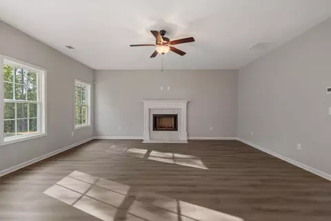 Living - 7204 Bill Dorn Rd, Appling, GA 30802 photo 2 of 5