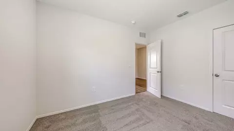 Bedroom - 13019 Deer Park Loop, Parrish, FL 34219 photo 3 of 12