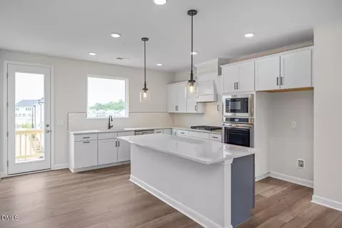 606 Thatch Ln, Knightdale, NC 27545