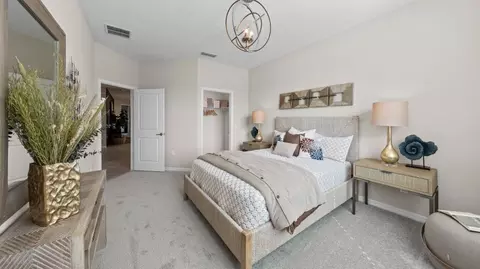 Bedroom - 17121 Jadestone Ct, Venice, FL 34293 photo 5 of 7