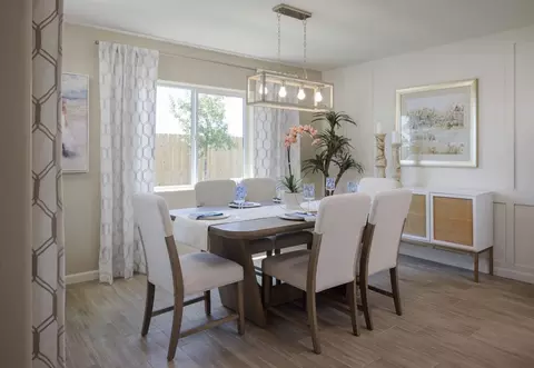 Dining - 1238 Bishop Dr, Tulare, CA 93274 photo 2 of 4