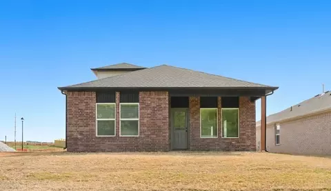 Exterior - 4087 Agave Ave, Springdale, AR 72764 photo 2 of 3