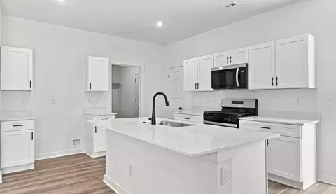 Kitchen - 4087 Agave Ave, Springdale, AR 72764 photo 1 of 3
