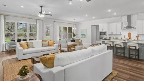 Entry Way - 9098 Longmire Trl N, Mobile, AL 36582 photo 4 of 4