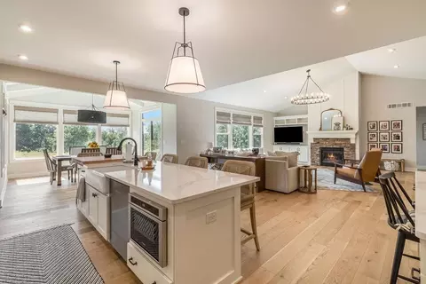 Kitchen - 14054 Ambrosia Ave, Dewitt, MI 48820 photo 4 of 6