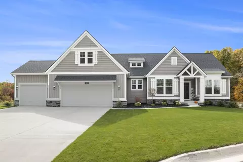 Exterior - 14054 Ambrosia Ave, Dewitt, MI 48820 photo 5 of 15