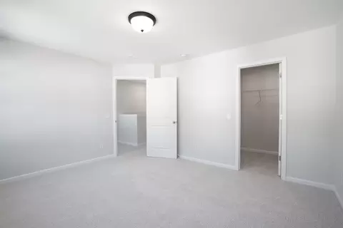 Bedroom - 714 Alma Square Dr, Moncks Corner, SC 29461 photo 4 of 10