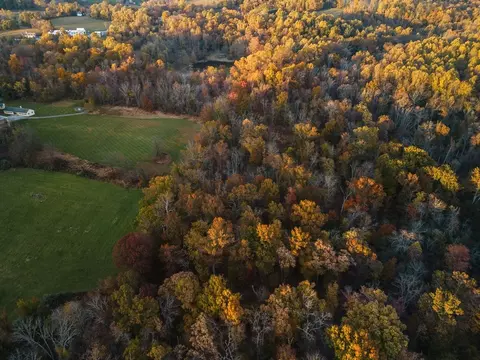 View/Area - 805 Marshall Rd, Glenmoore, PA 19343 photo 3 of 10