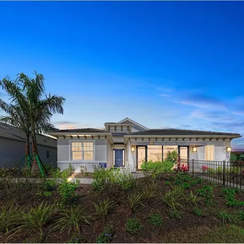 Exterior - 304 Monet Trl, Bradenton, FL 34212 photo 9 of 33