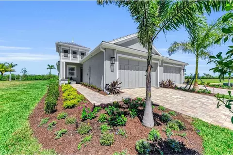 Exterior - 304 Monet Trl, Bradenton, FL 34212 photo 25 of 33