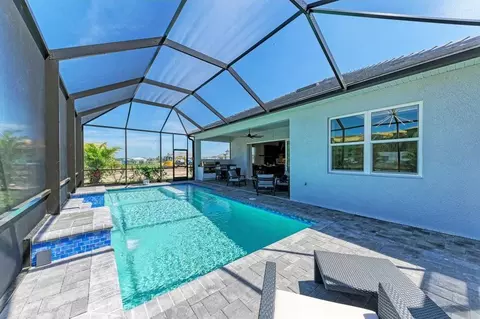 Exterior - 304 Monet Trl, Bradenton, FL 34212 photo 15 of 33