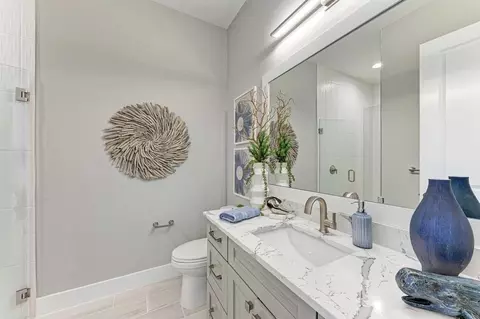 Bath - 304 Monet Trl, Bradenton, FL 34212 photo 5 of 12