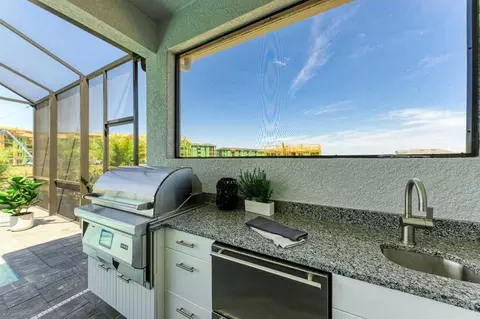 Kitchen - 304 Monet Trl, Bradenton, FL 34212 photo 8 of 26