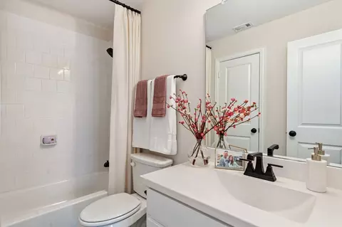 Bath - 2101 Baxter Rd, Celina, TX 75009 photo 6 of 12