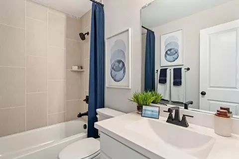 Bath - 2101 Baxter Rd, Celina, TX 75009 photo 5 of 12