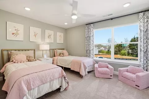 Bedroom - 43 Black Forest Pointe Trl, Benson, NC 27504 photo 10 of 14