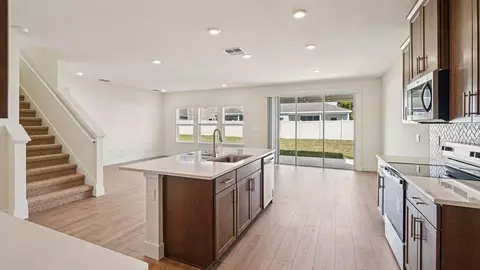 Kitchen - 10370 Tucker Rd, Weeki Wachee, FL 34613 photo 5 of 8