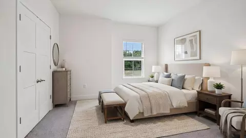 Bedroom - 10370 Tucker Rd, Weeki Wachee, FL 34613 photo 3 of 7