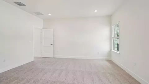 Bedroom - 10370 Tucker Rd, Weeki Wachee, FL 34613 photo 6 of 7