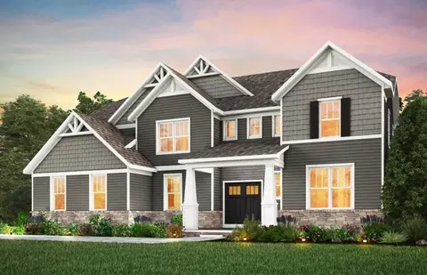 32567 Legacy Isle Pkwy, Avon Lake, OH 44012
