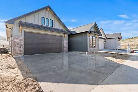 Exterior - 2166 E Rodeo St, Kuna, ID 83634 photo 2 of 9
