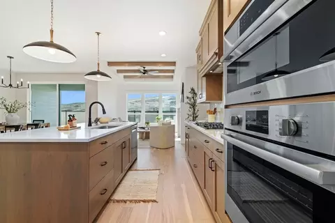 Kitchen - 2166 E Rodeo St, Kuna, ID 83634 photo 4 of 7