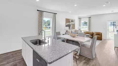 Kitchen - 7635 Sable Dr, Foley, AL 36535 photo 5 of 7