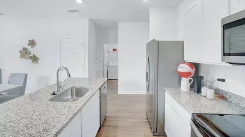 Kitchen - 7635 Sable Dr, Foley, AL 36535 photo 3 of 7