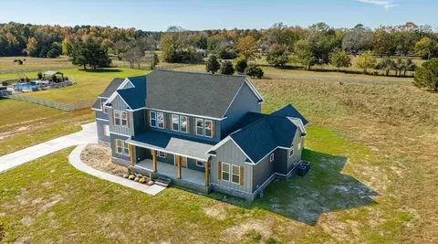 100 Battery Cir, Yorktown, VA 23692