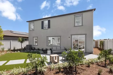 Exterior - 31228 Pine Oak Rd, Winchester, CA 92596 photo 5 of 8