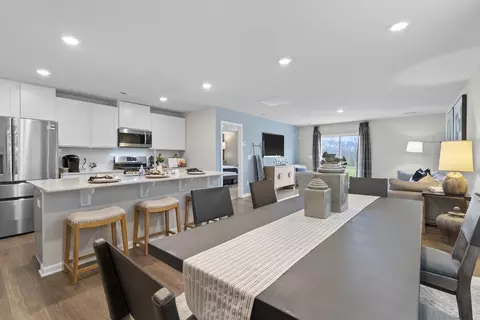 Dining - 99-49 Redwing Rd, Lugoff, SC 29078 photo 3 of 4