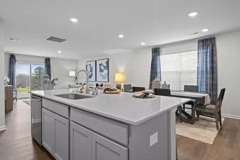 Kitchen - 99-49 Redwing Rd, Lugoff, SC 29078 photo 4 of 5