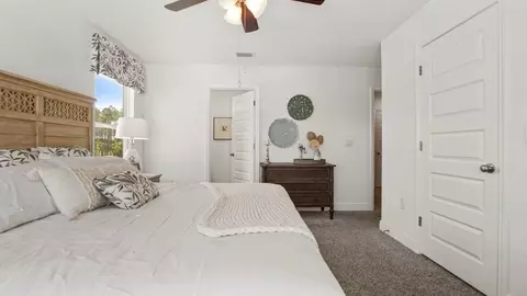 Bedroom - 124 Red Deer Trce UNIT 2, Dothan, AL 36301 photo 4 of 17