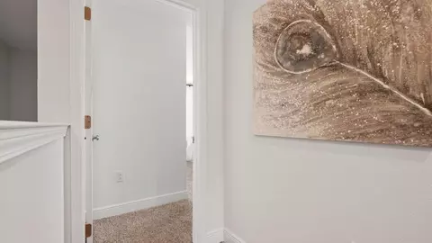 Entry Way - 124 Red Deer Trce UNIT 2, Dothan, AL 36301 photo 4 of 9
