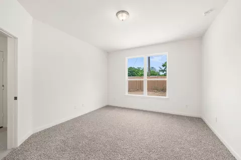 Bedroom - 107 Adaline Bnd, Mcgregor, TX 76657 photo 2 of 6