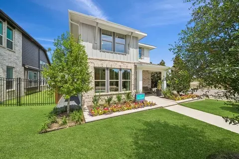 Exterior - 1009 Karis Blvd, Crowley, TX 76036 photo 7 of 7