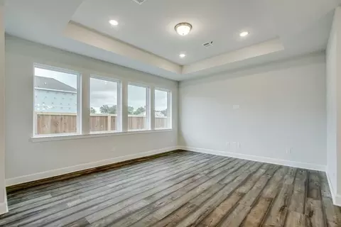Living - 1009 Karis Blvd, Crowley, TX 76036 photo 1 of 2