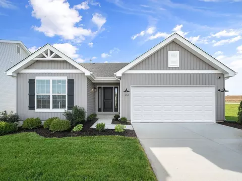 3831 Sonora Stone Dr, Florissant, MO 63031