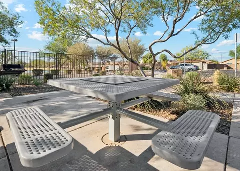View/Area - 17222 W Patrick Ln, Surprise, AZ 85387 photo 2 of 6