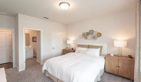 7796 Richmond Trl, Fairburn, GA 30213