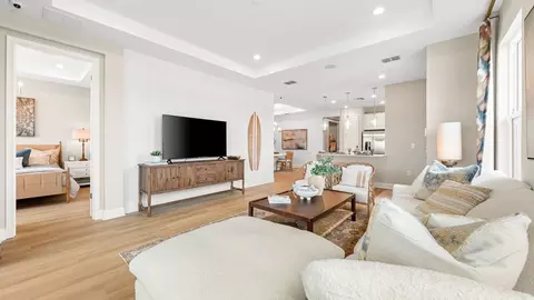 Living - 10614 Eclipse St, Sarasota, FL 34241 photo 4 of 8