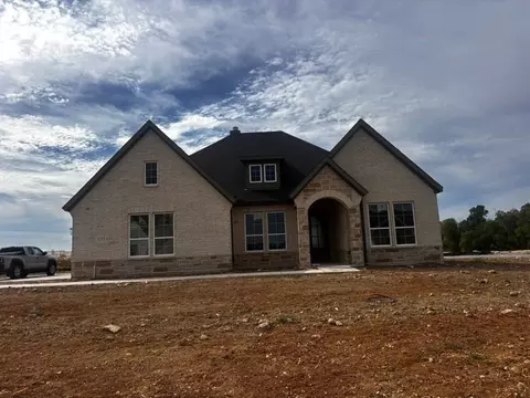 153 Pheasant Run Dr, New Fairview, TX 76078