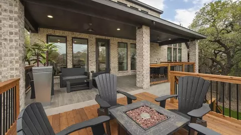 Exterior - 324 Melody Rd, Lockhart, TX 78644 photo 10 of 15