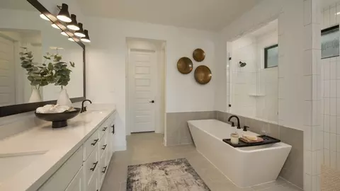 Bath - 324 Melody Rd, Lockhart, TX 78644 photo 5 of 6