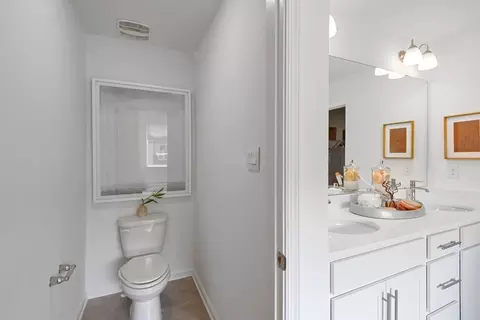 Bath - 341 Ensemble Way, Frederick, MD 21701 photo 8 of 11